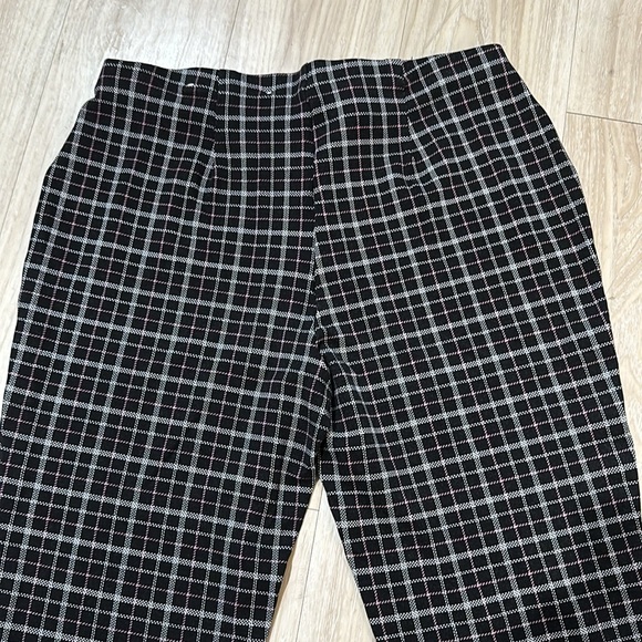 Liz Claiborne Alexis pant size M - Picture 4 of 4